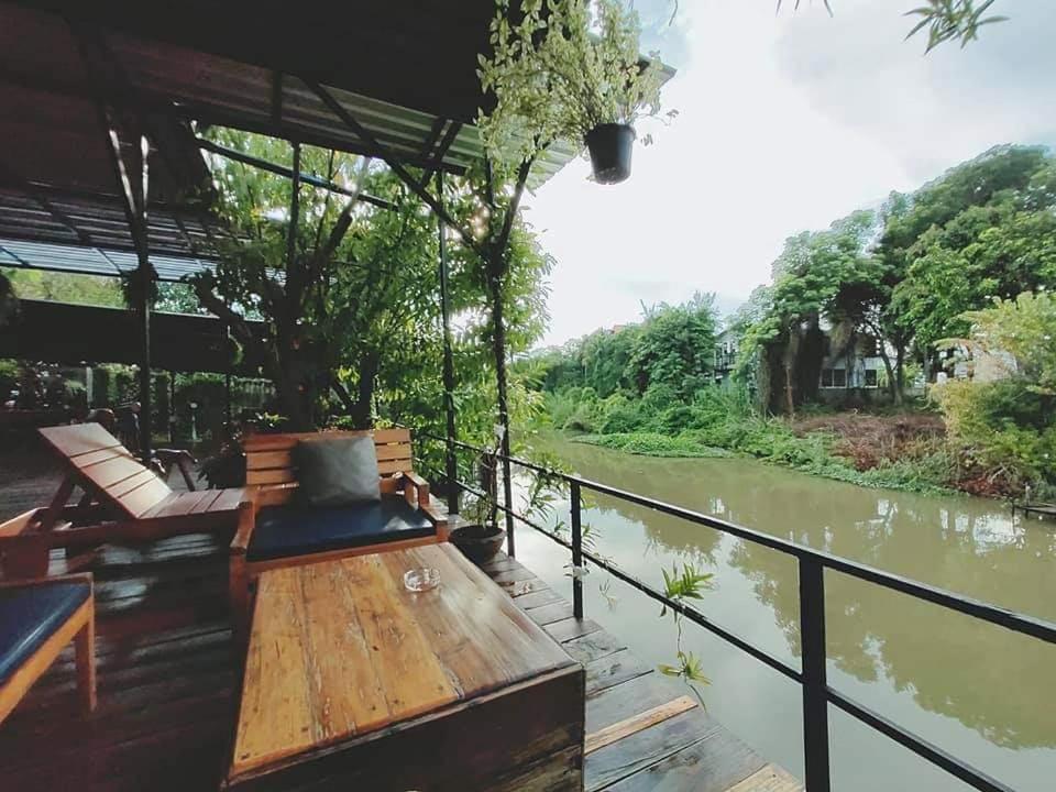 Baan Canalee Phra Nakhon Si Ayutthaya Exterior foto